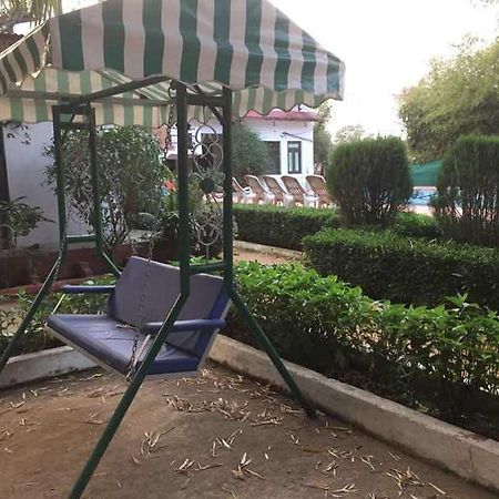 Golbro Tiger View Resort Tāla エクステリア 写真